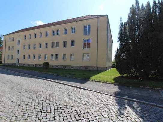 Erstbezug nach Sanierung - schicke 2-Raumwohnung