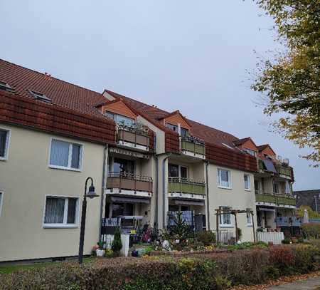 Helle, freudliche 2-Zimmer-Wohnung mit Balkon