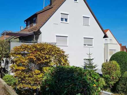 Helle, freundliche 3-Zimmer-Wohnung mit EBK und Balkon zur Südseite in Schwaikheim