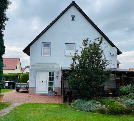 """ Barsinghausen """ Familienfreundliches Einfamilienhaus mit großem Garten und Garage!!!