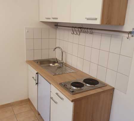 Studenten aufgepasst: 1-Raum-Wohnung ab 1.4. zu vermieten