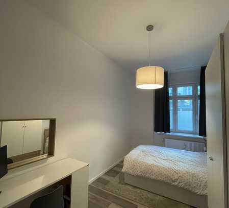 Friedrichshain - Big Furnished Room