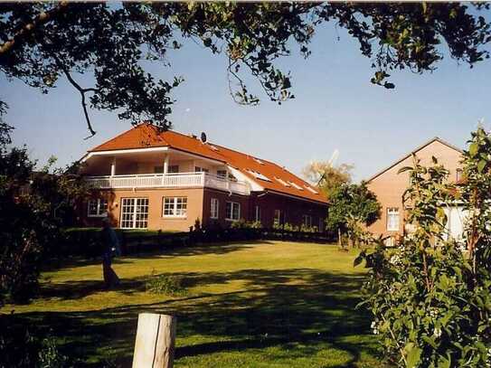 Grosszügig gestaltete 4 ZKB EG-Wohnung mit Garten und Terrasse in Wurster Nordseeküste, Gde. Midlum