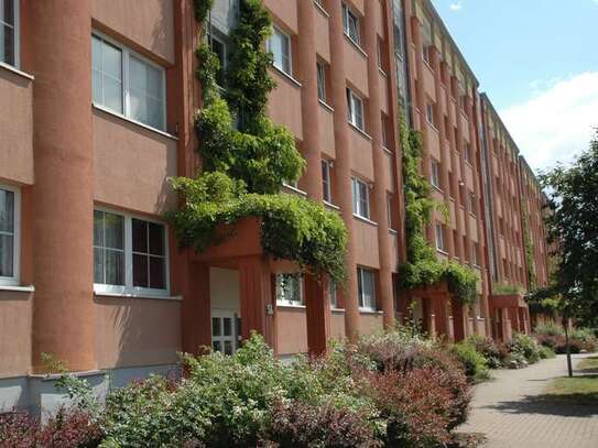 schöne 2-Zimmer-Wohnung im 3. OG ohne Balkon