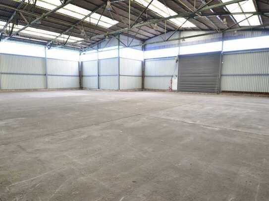 *COURTAGEFREI* 750m² ebenerdige Halle / Lagerfläche mit 6,4 m Deckenhöhe *HH-BILLBROOK*