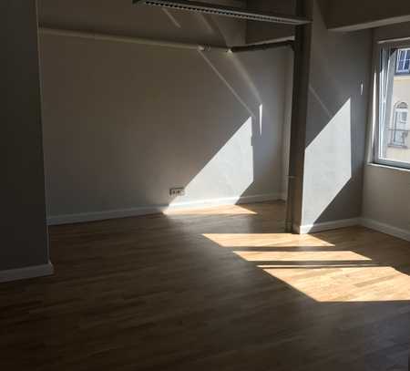 +++Ihr neues Büro im "Himmbeerpalais" 47 m² +++