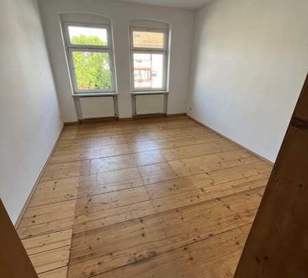 Helle 4 Zimmer-Wohnung in zentraler Lage von Naumburg