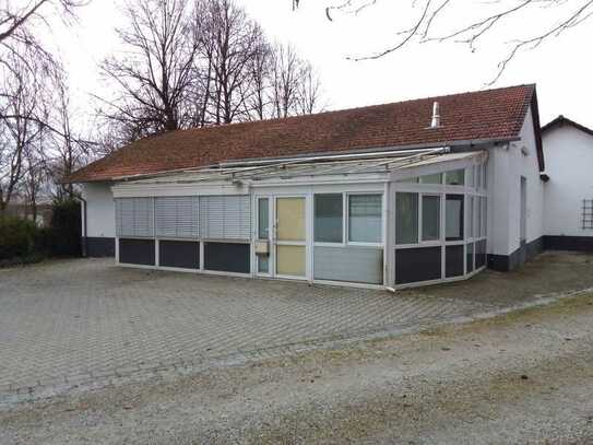Lagerhalle mit Büro-/Ausstellungsbereich in Dorfen (A94+B15+Bahn) zu vermieten