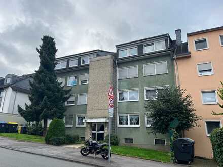 3-Zimmer-Wohnung mit Balkon.