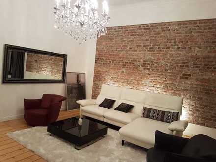Schöne, geräumige drei Zimmer Wohnung mit Balkon in Düsseldorf, Oberbilk