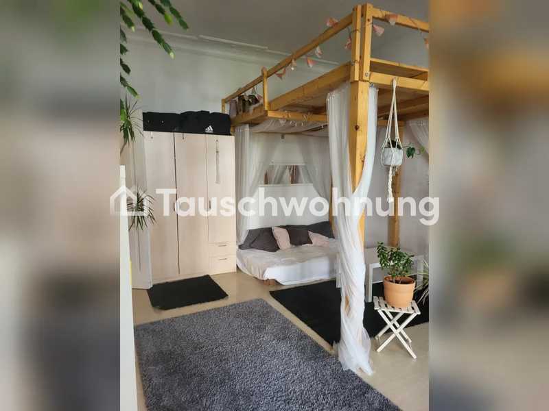 Tauschwohnung: Biete 1 Zimmer Altbau - suche EG mit Garten im Grünen