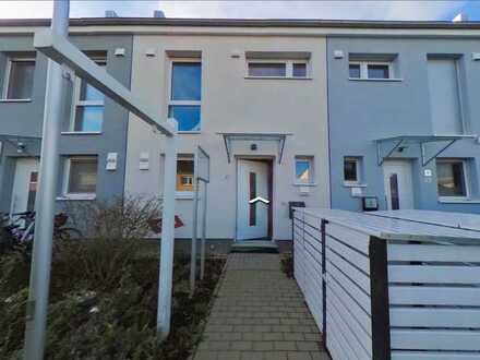 Exklusives Wohnvergnügen: Modernes Vier-Zimmer-Einfamilienaus-Refugium mit luxuriöser Austattung