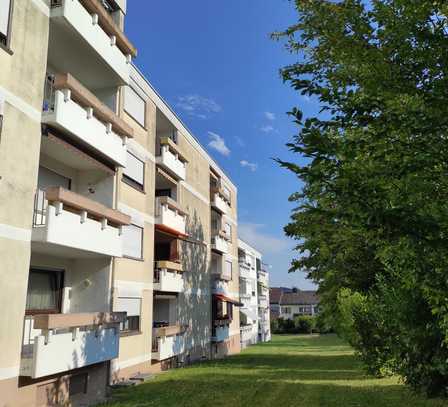 Teilsmöblierte 3,5-Zimmer-Wohnung mit Balkon in Villingen-Schwenningen