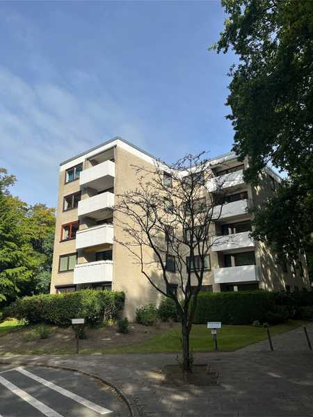 Großzügige 2, 2 1/2 Zimmer-Wohnung im GRÜNEN...