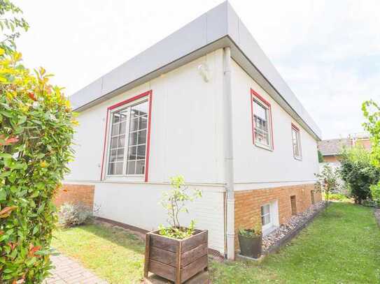 Freistehender Bungalow im Herzen von Flörsheim!