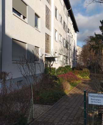 Erstbezug nach Sanierung 3-Zimmer-Wohnung mit Balkon in Mainz-Hartenberg