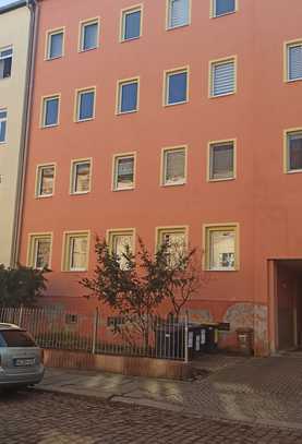 Helle,modernisierte 3-Raum-Wohnung mit Südbalkon