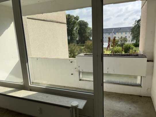 Renovierungsbedürftige 3 Zim-Wohnung in Langenhagen Zentrum