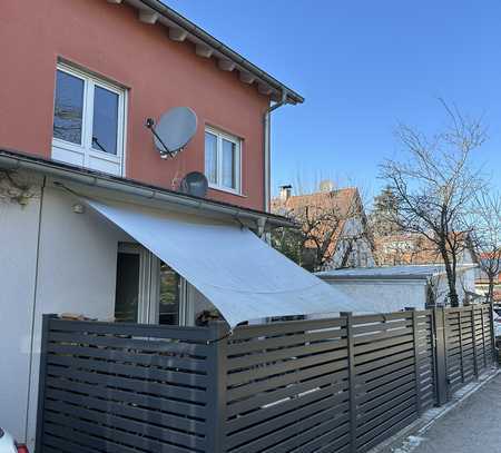 Geräumiges, lichtdurchflutetes Reihenendhaus in Herrsching, See- und S-Bahn Nähe