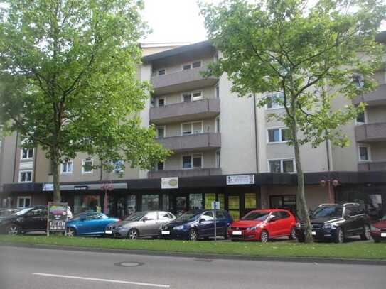 Neuwertige 3,5-Zimmer-Wohnung mit ca. 91,49 m² im Zentrum von Salach!