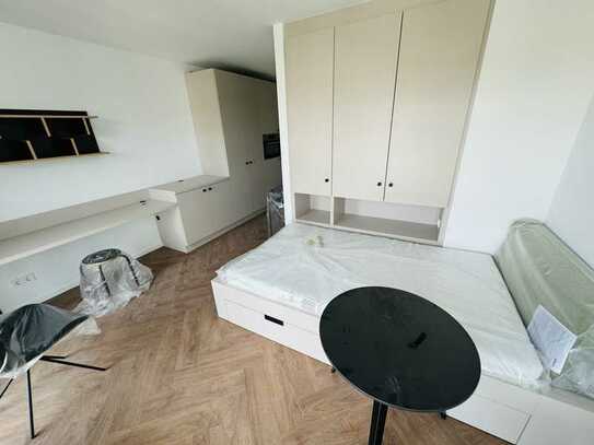 Balkon!!! Moderne möblierte 1-Zimmer Single Wohnung mit EBK!!!!!