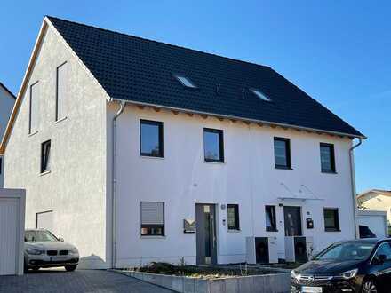 Vorankündigung! Helles Reihenmittelhaus in Ortsrandlage von Gau-Odernheim!