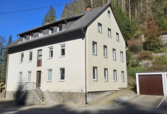 Gepflegtes Mehrfamilienhaus mit 15 Zimmern in Triberg