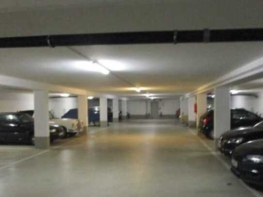 1x Tiefgaragenplatz im Neubau Garage Stellplatz Parkplatz