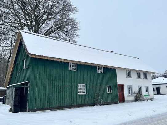 Zauberhaftes Denkmalhaus mit zwei Wohnungen in Kalterherberg