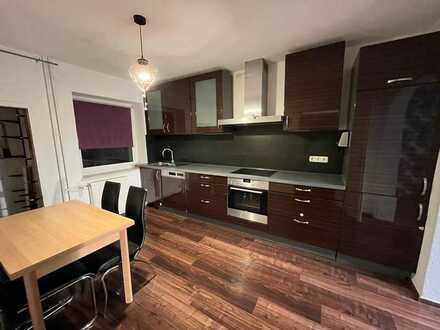 Stilvolle 2-Zimmer-Wohnung mit Einbauküche in Bischofsheim