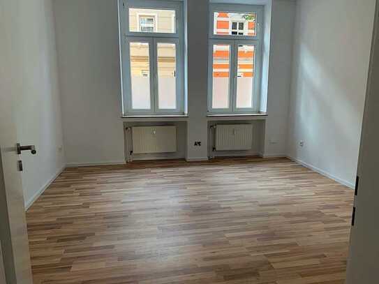 Wohnen im Kreuzviertel - 35 m² 2-Zimmerwohnung mit Balkon