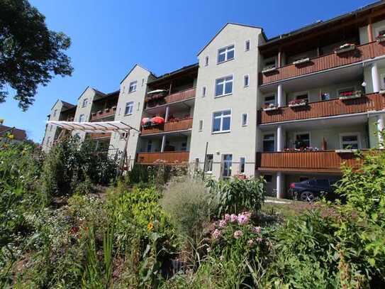 Schöne 2 Zimmerwohnung mit Balkon *mit Blick ins Grüne*