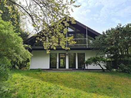 Charmantes HUF-Haus mit Vollkeller-
Raumwunder in begehrter Randlage von Buchholz!