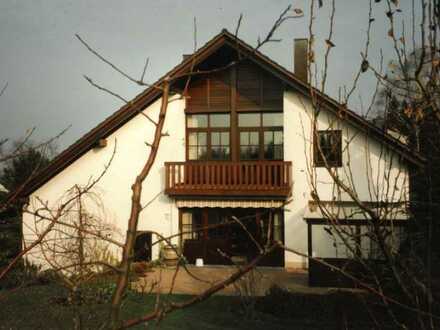 Wunderschönes Haus mit tollem Ausblick in die Rheinebene (optional zzgl. Einliegerwohnung)