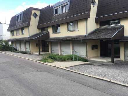 2-Zimmer-EG-Wohnung mit Balkon und EBK in Reutlingen, Miete oder Kauf