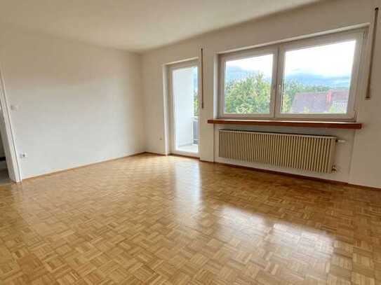 Gepflegte 3 Zimmer Wohnung mit sonnigem Balkon und Gartenanteil 96135 Stegaurach-OT Kreuzschuh