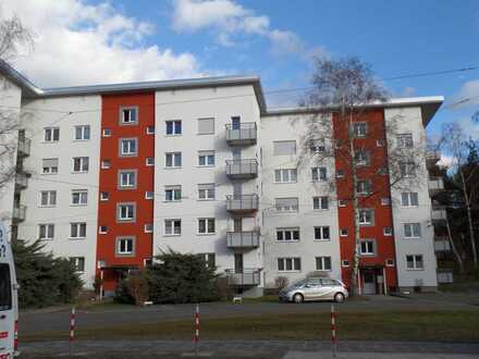 2 Zi-, Wohnung mit großem Balkon
