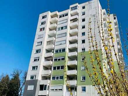 Provisionsfrei! Schöne helle Wohnung mit Panoramablick und Balkon