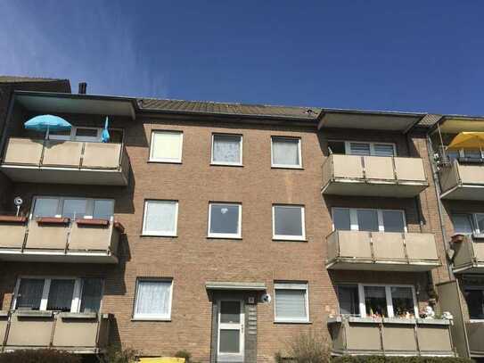 Achtung! kleine 3-Zimmer-Wohnung mit Balkon n Mönchengladbach Rheindahlen