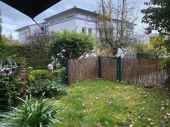 Freundliche und modernisierte Maisonette-Wohnung mit Garten und EBK in Öhringen