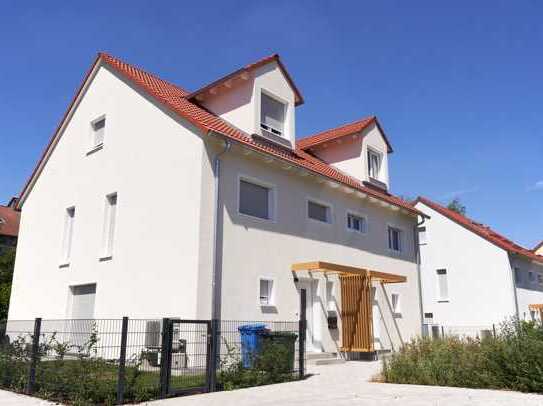 Familien-Wohnen vor den Toren Darmstadts - HESSENGELD? DHH in idyllischer Lage mit Terrasse & Garten