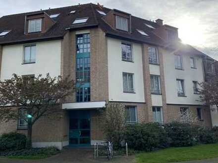 Exklusive 4-Raum-Maisonette-Wohnung mit Balkon und EBK in Bonn