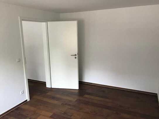 Helle 2-Zimmer-Wohnung in ruhiger Lage von KL