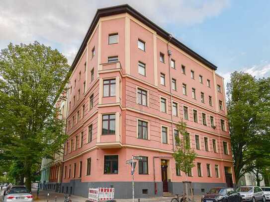 FREIE GEWERBEFLÄCHE AUF ZWEI EBENEN PLUS KELLER MIT CA. 26m² IN KREUZBERG | PROVISIONSFREI!