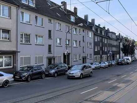2Z Wohnung zur Vermietung frei !