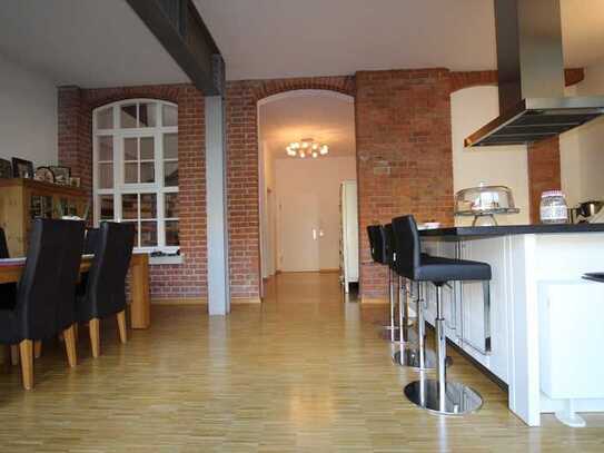 Traumhaftes Loft in der Rommelmühle, 1.550 €, 155 m², 2 Zimmer