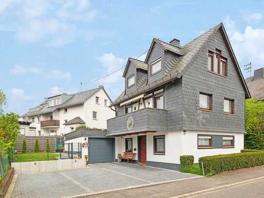 Einfamilienhaus - nähe Emmelshausen- mit schönem Garten, Garage und Stellplätze!