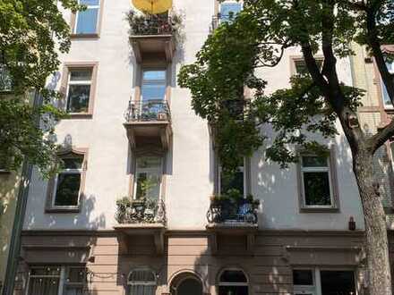 Vollständig sanierte 2,5 - Zimmerwohnung im besten Frankfurter Nordend