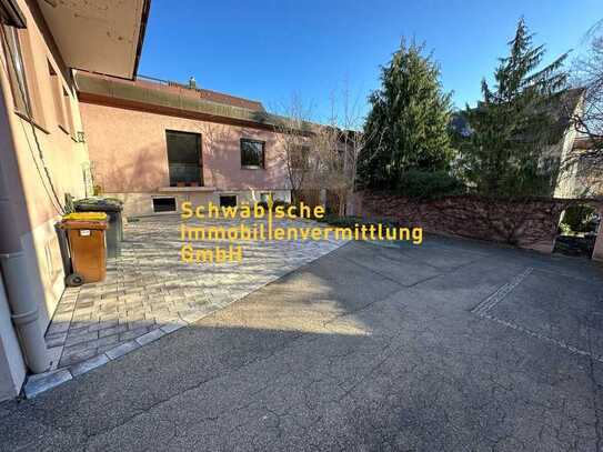 2-Zi.-Whg., vermietet, ordentlicher Zustand, Einbauküche, Garage/Stellplatz