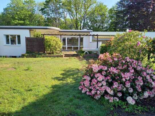 Mehrfamilien-Bungalow zur Eigennutzung oder Kapitalanlage auf großem Grundstück